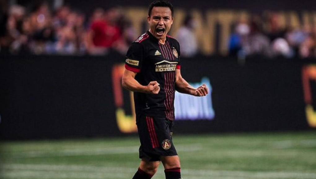 Ahora dedica sus fines de semana a repartir los pedidos que le hacen sus conocidos y vecinos. Con la ayuda de su esposa y suegro —quien tiene experiencia en el negocio de la comida— dejó de lado el futbol para tener una solvencia económica en Costa Rica, esto mientras se soluciona su situación por su caso de doping.