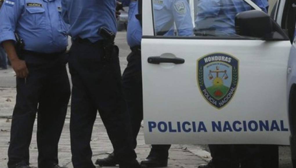EUA acusa a seis policías de Honduras de traficar droga   