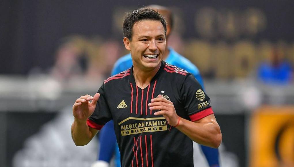 Desde que se viralizó el tema del ‘Cubo’ Torres, su representante Christian Sandoval salió a hablar con los medios costarricense y en diferentes entrevistas señaló que el futbolista no ingiere algún tipo de sustancia que pueda alterar su rendimiento.