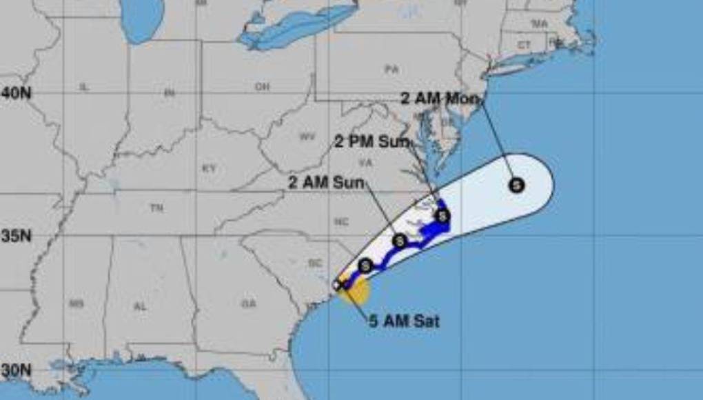 La efímera tormenta Colin se disipa sobre Carolina del Norte