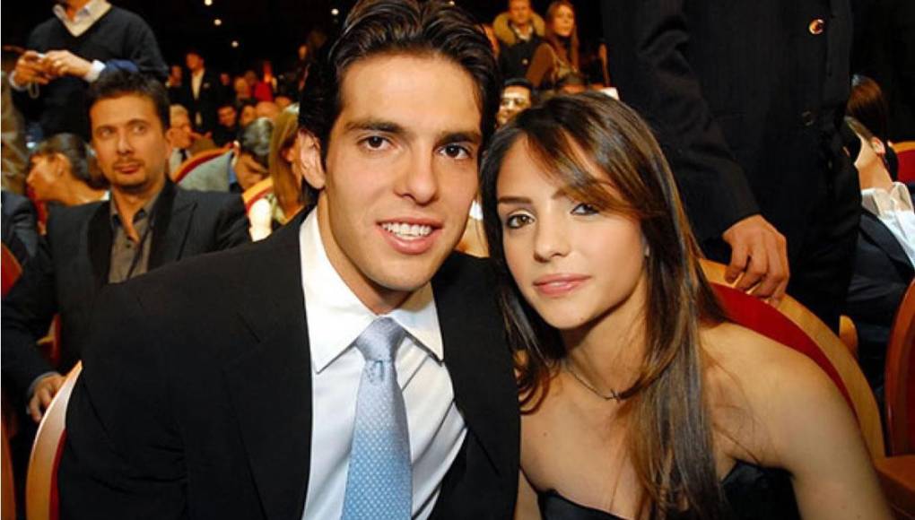 Kaká y Caroline Celico se conocieron muy jóvenes y se casaron en 2005. Después de 13 años juntos y diez en matrimonio, decidieron separarse.