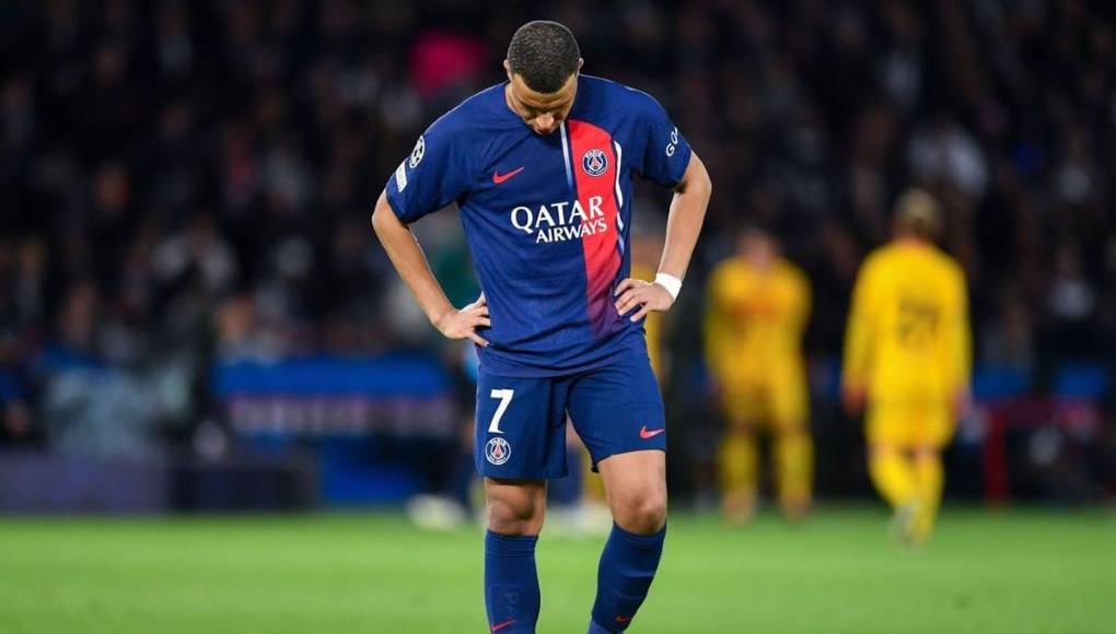 “Si España le inspira, es el momento de actuar”, asegura Le Parisien, en una clara referencia a su más que posible futuro en el Real Madrid.