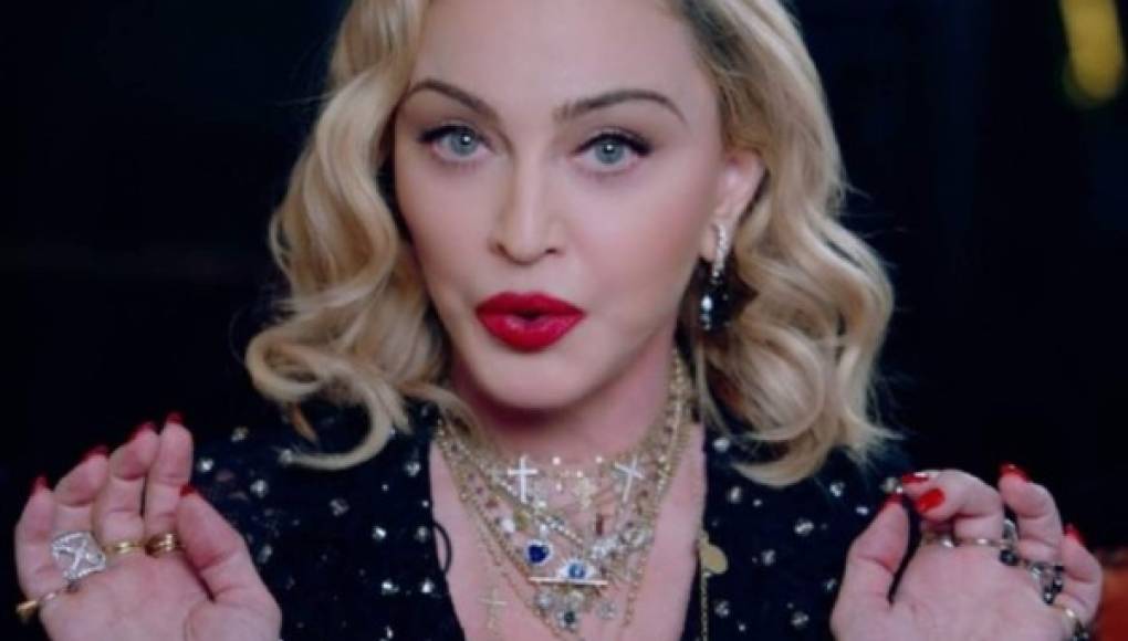 Madonna se cree 'inmune” al coronavirus y sale de fiesta