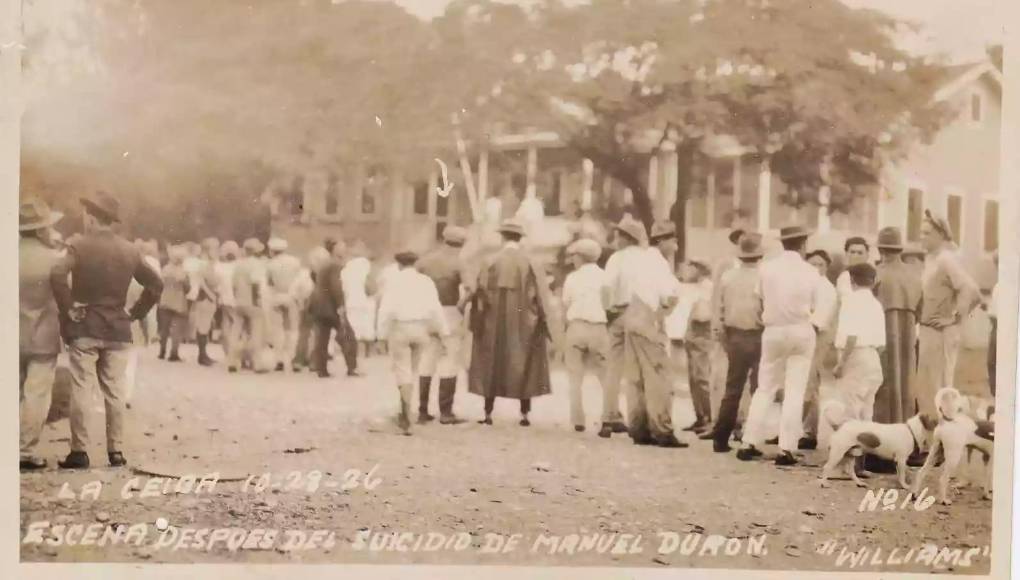 El 26 de octubre hubo también un motin en la cárcel de La Ceiba que dejó varios muertos, muchos reos se escaparon y los soldados los cazaban en sendos tiroteos por la ciudad. La sedición duró varios días y la población permaneció encerrada en sus casas. Fue otro episiodio oscuro en la historia de La Ceiba. En la imagen se ve a los comisionados frente al consulado americano en la avenida La República calle 9, exigiendo poner sus buenos oficios para acabar con el problema. 