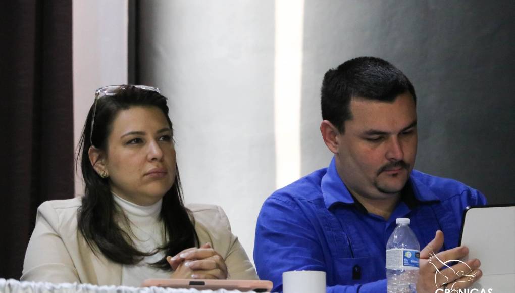 El pastor German Ponce será quien compartirá la palabra de Dios en el primer turno de la vigilia, mientras en la madrugada la pastora Lisney Font cerrará la hermosa fiesta de salvación.