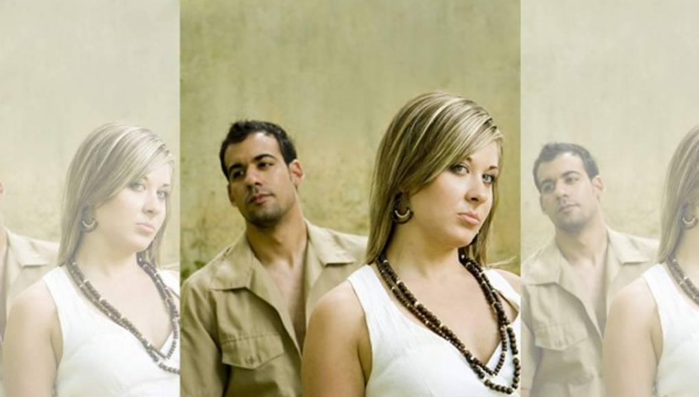 Jefa desea seducirlo a cambio de un aumento salarial