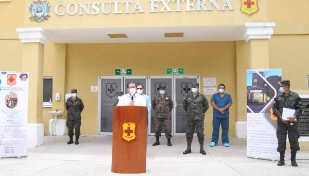 Hospitalizan al presidente Juan Orlando Hernández, contagiado de COVID-19, por neumonía