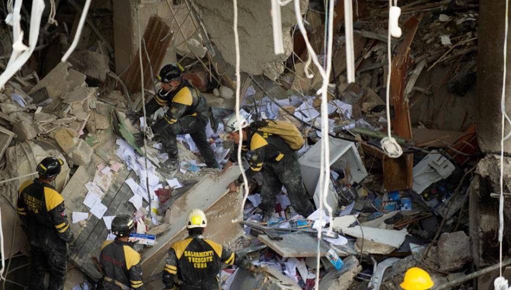 Explosión en hotel de Cuba deja ya 27 muertos y sigue búsqueda de sobrevivientes