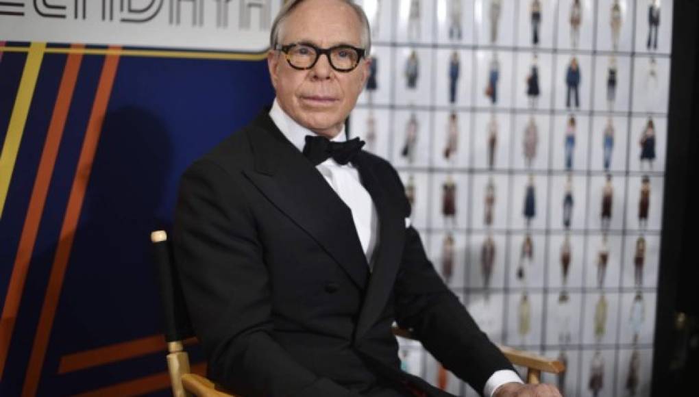 Tommy Hilfiger encabeza un 'show' virtual de moda adaptada a discapacidades  