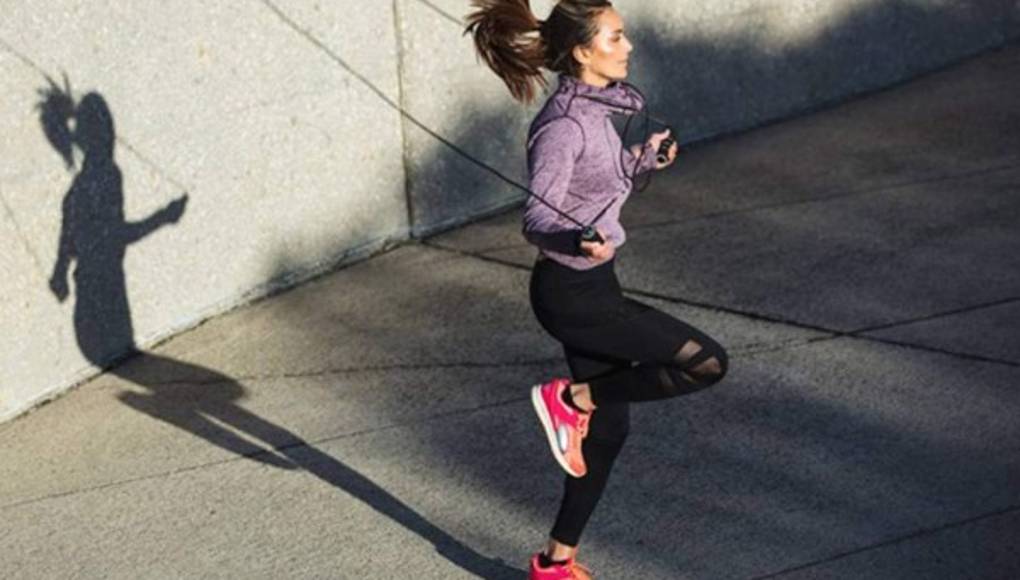 Por qué la cuerda es el mejor ejercicio para quemar calorías
