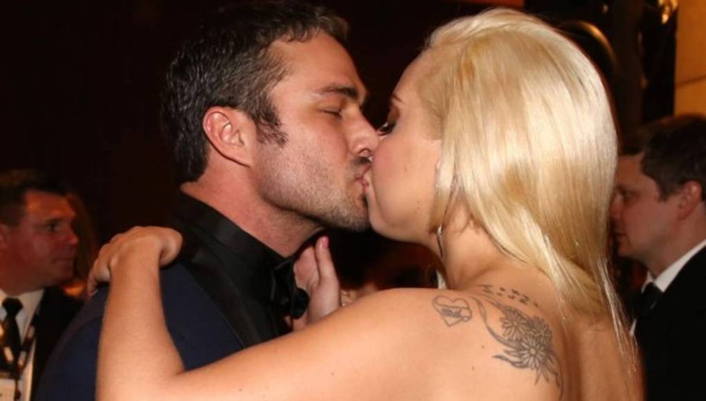 Los besos también causan cáncer