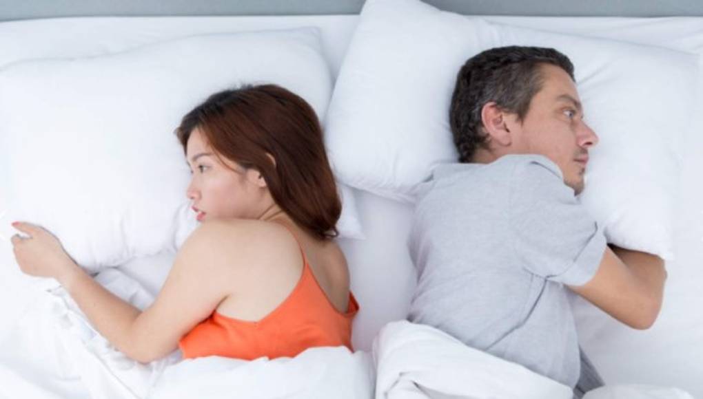 Señales que indican que te aburres en la cama