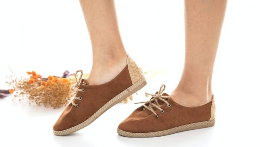 Zapatos afuera, por mientras dure la pandemia