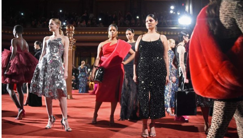 Christian Siriano celebra 10 años de diversidad en Nueva York