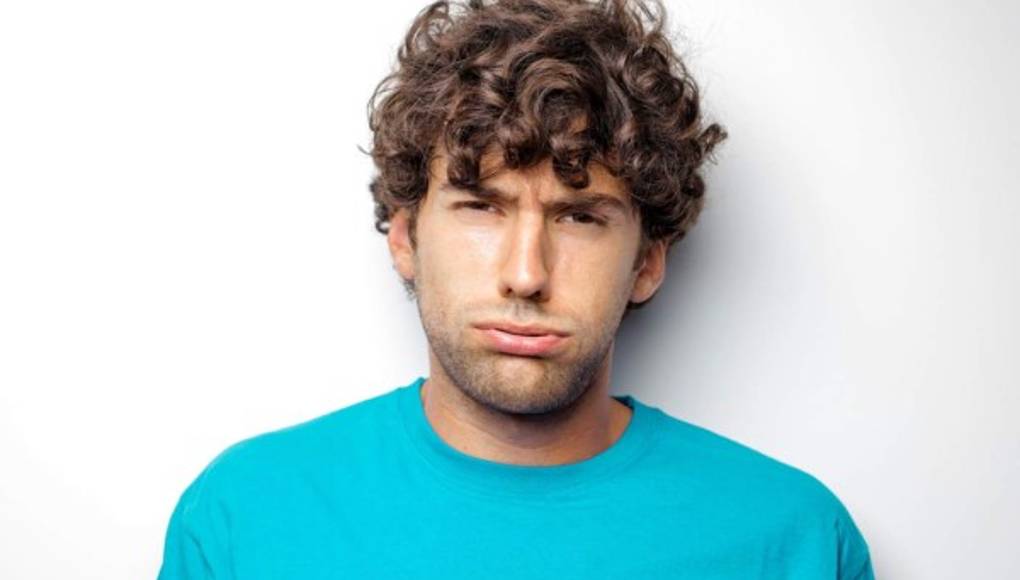 Esposa del tío lo quiere seducir