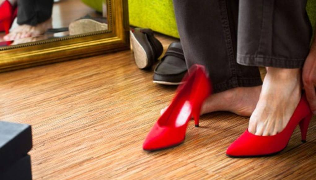 ¡Ay Jesús, María y José! le gusta vestirse de mujer