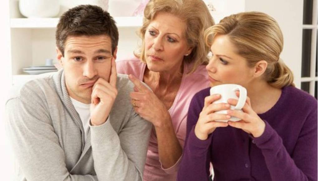 Mamá no quiere a su novia