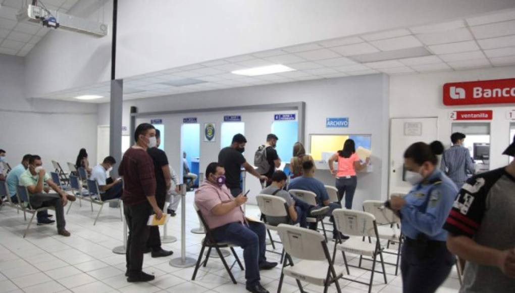 Tránsito ya emite licencias para nuevos conductores en norte de Honduras