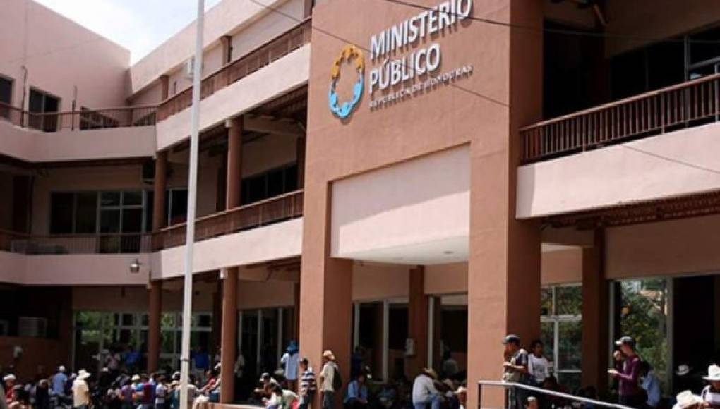 Ministerio Público continuará acciones contra políticos hasta agotar instancias