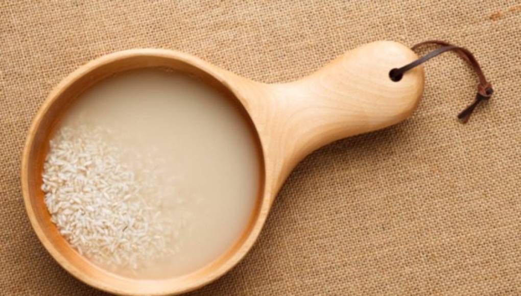 Los beneficios que aporta el agua de arroz en la piel