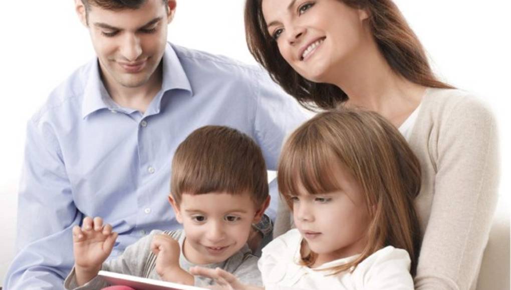 Lo ve más comprometido con la ex  