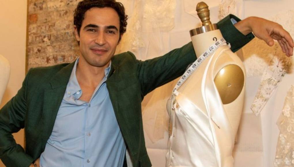 La firma de moda de Zac Posen cierra tras una revisión financiera