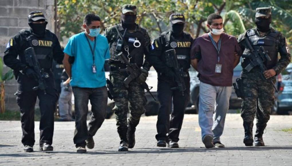Detención judicial a presuntos pandilleros que llevaban droga en ambulancia