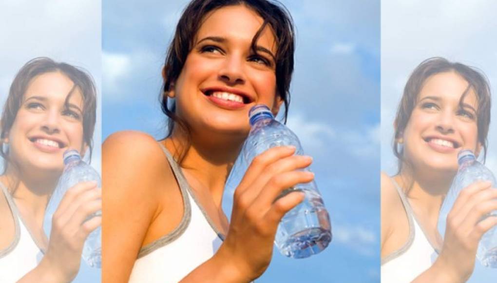 Aprende a tomar agua saludablemente