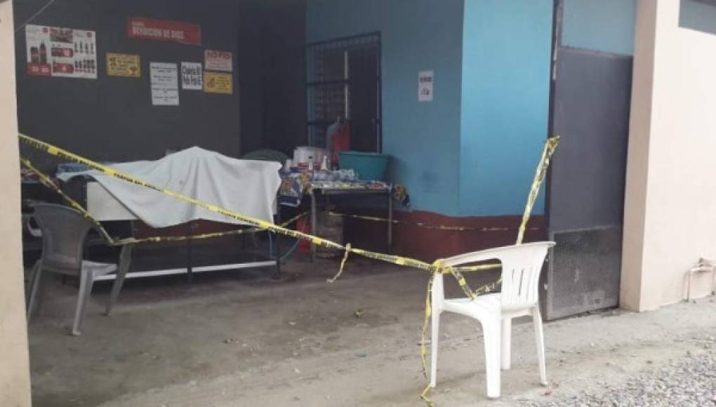 Asesinan a taxista dentro de negocio en San Pedro Sula