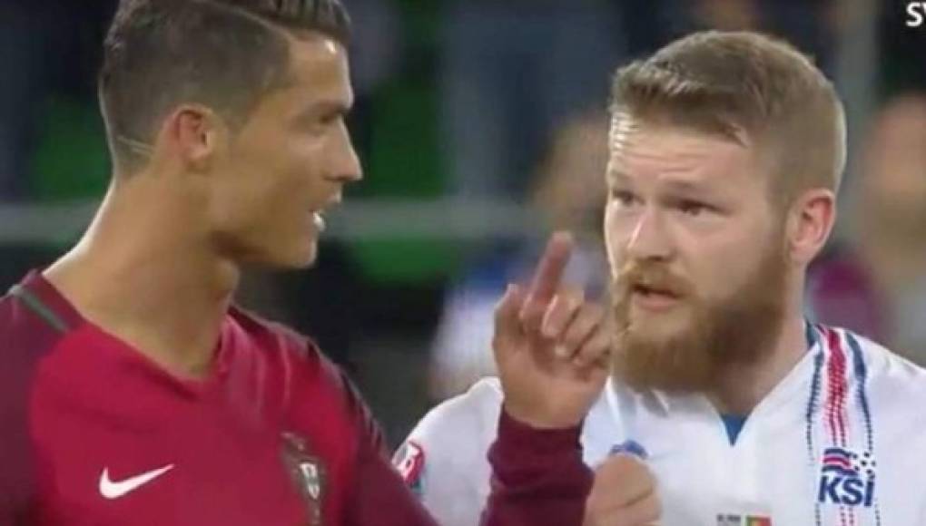 La supuesta burla de Cristiano a jugador islandés en la Eurocopa