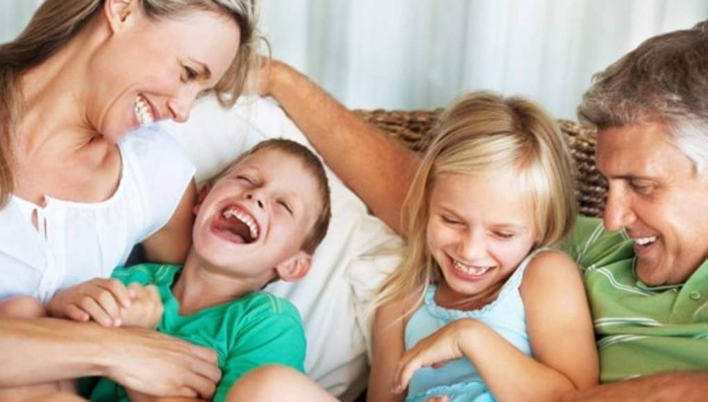 Ejercicios de risoterapia para hacer en familia