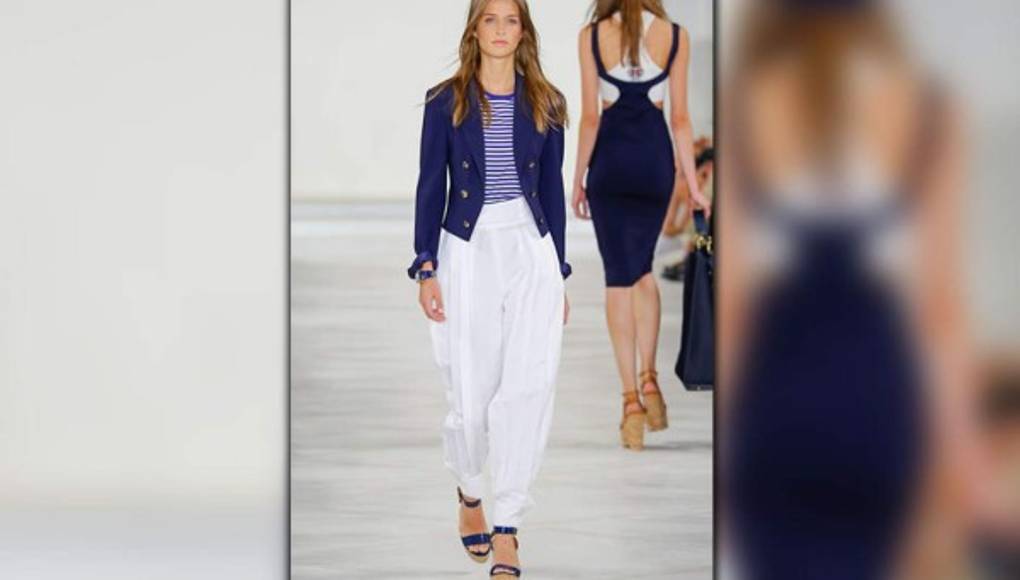 A la moda con el azul naval