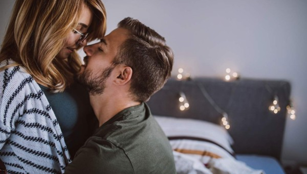 Señales de que él solo te ve como una aventura