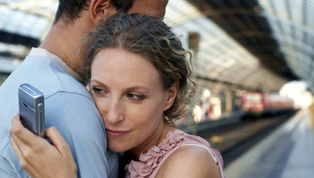 'Mi esposa me es infiel y quiere dejarme'