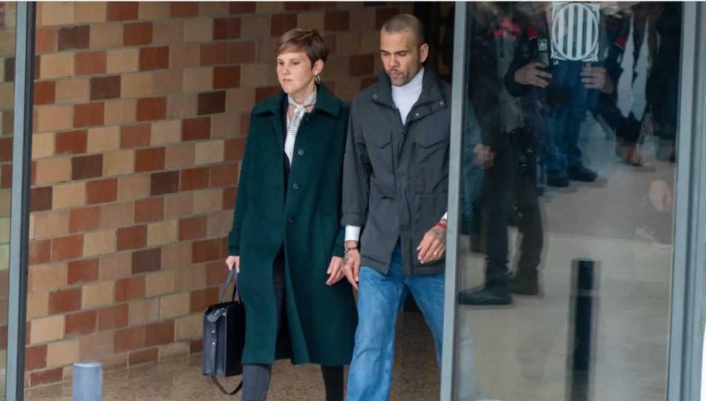 Dani Alves abre un nuevo negocio tras salir de la cárcel: vuelve al mundo del fútbol