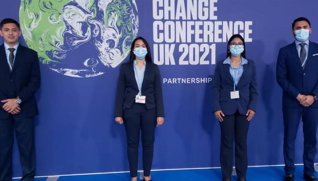 Grupo Terra patrocina a jóvenes que participan en conferencia sobre el cambio climático