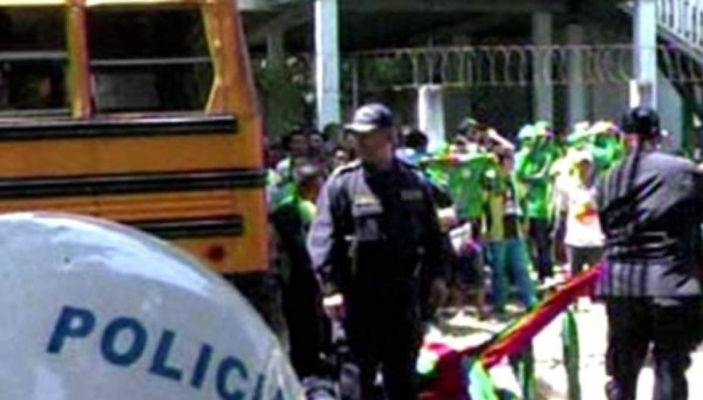 Honduras: Tirotean bus de barra del Marathón en San Pedro Sula