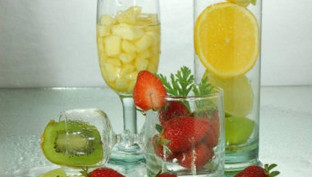 Mamá, quiero más agua. El H2O es la principal bebida de los niños de Estados Unidos 