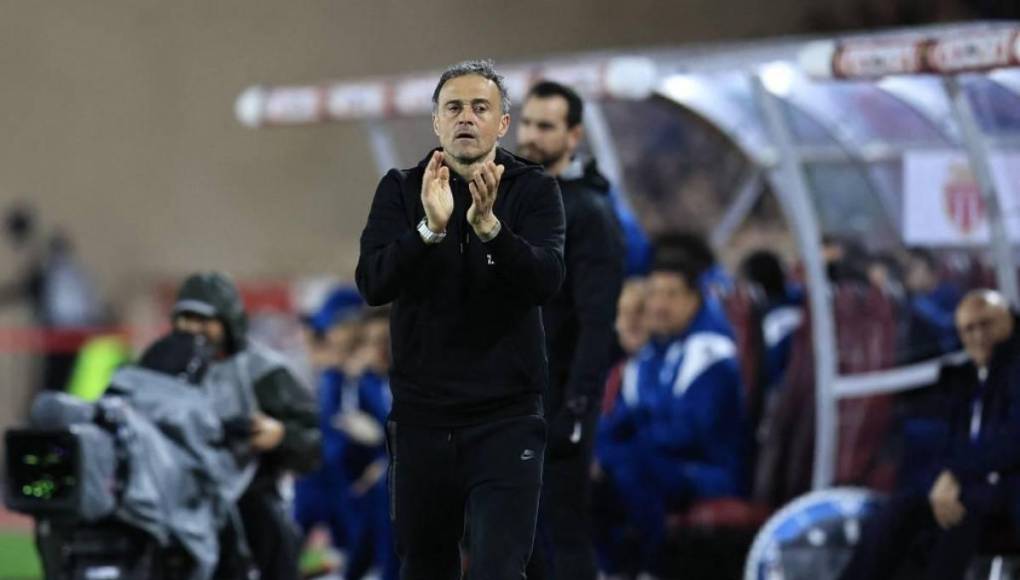 Posteriormente, Luis Enrique explicó por qué sacó a Mbappé en plena pausa y en París apuntan que la relación entre ambos está rota.