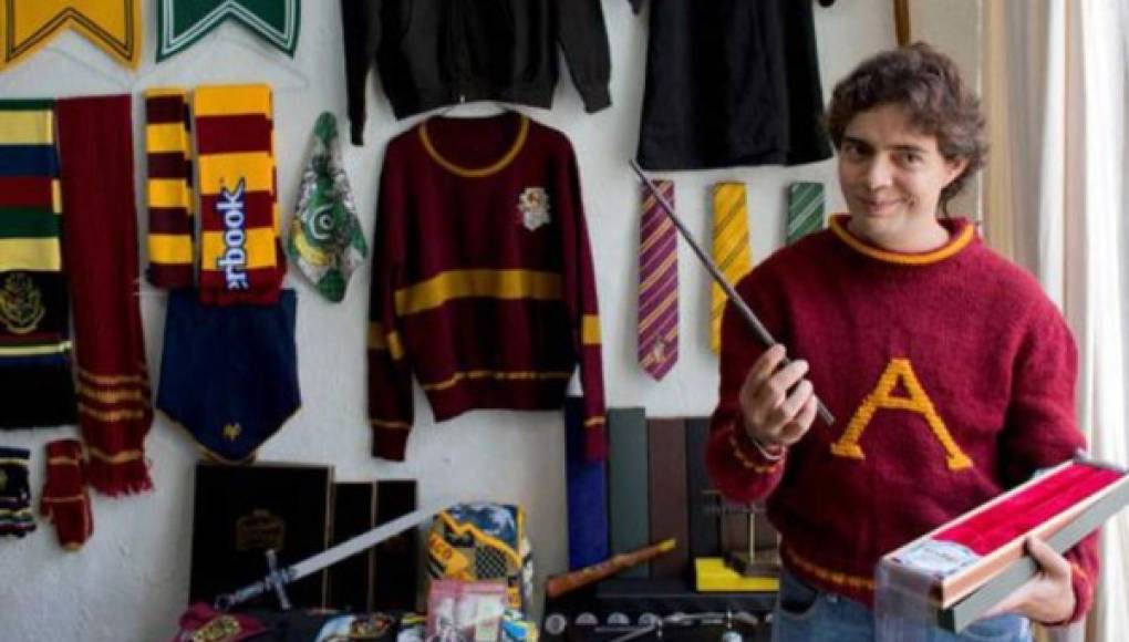 Un mexicano tiene la mayor colección de Harry Potter