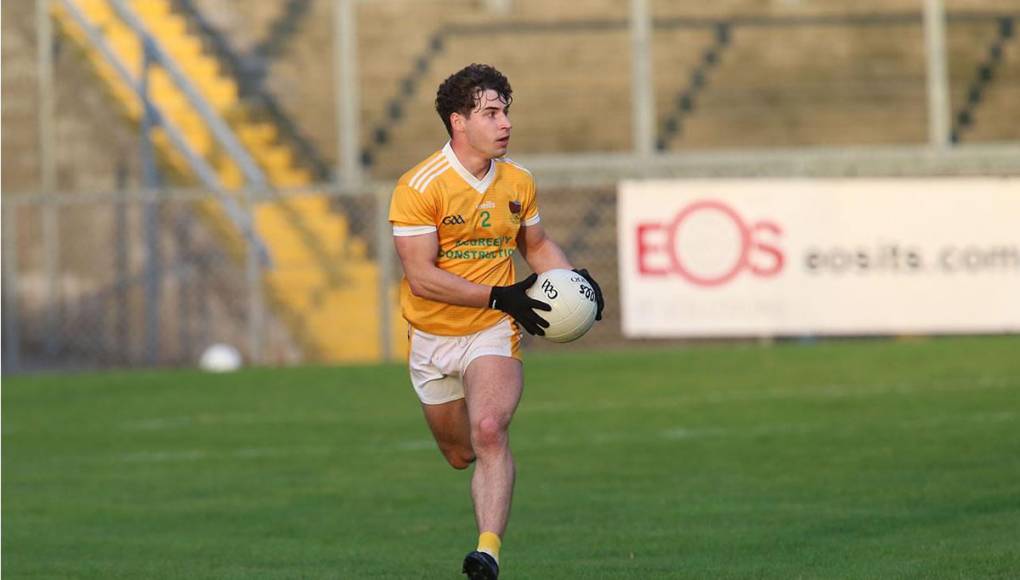 Lorcán, ex alumno de St Mark’s High School en Warrenpoint, era jugador de fútbol gaélico, y militó en el Clonduff GAC en Newry. 