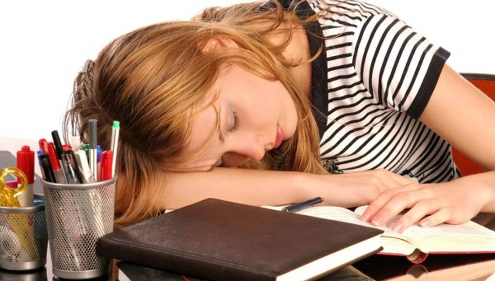 Adolescentes que no duermen bien tienen problemas mentales