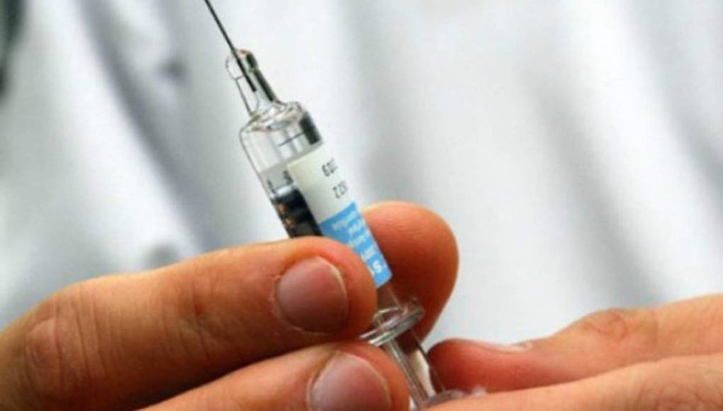 Una vacuna demuestra una alta efectividad contra el ébola en Guinea