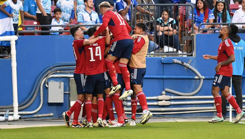 Los ticos le dieron vuelta al marcador con el golazo de Warren Madrigal.