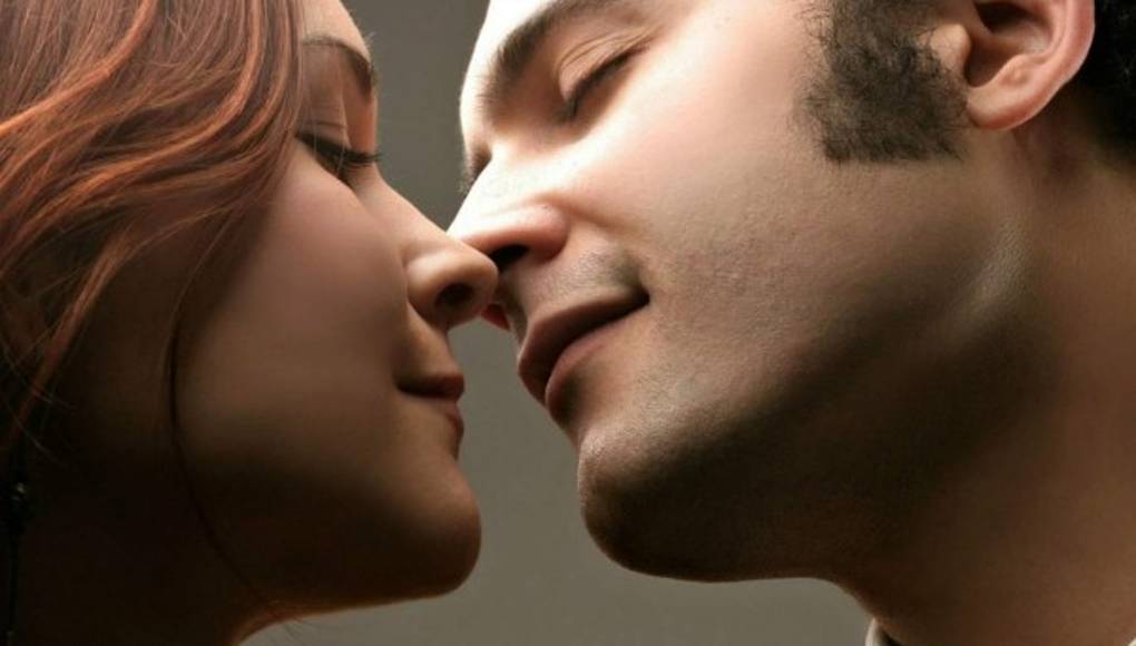 Hombres: Cinco cosas con las que puedes sorprenderla