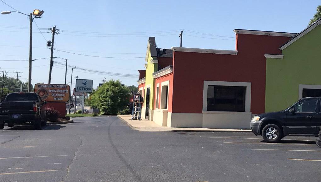 Este es el restaurante en donde se registró el ataque del hondureño y su amigo.