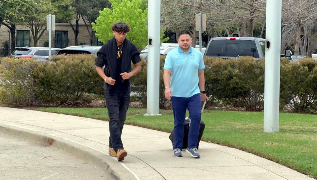 El volante hondureño David Ruiz fue el primer catracho legionario en unirse a la Bicolor Nacional. El compañero de Messi llegó a las 9.00 de la mañana.