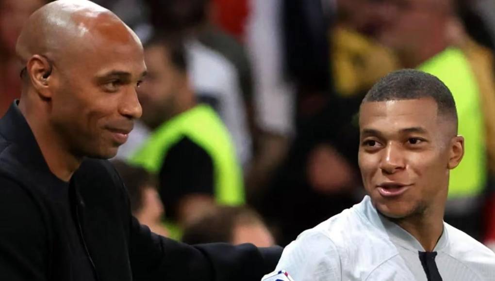 “Aún no he hablado con Kylian de ello. Pero, ¿Qué quieres que le diga y qué quieres que le diga Kylian? ¿Se va a pelear con su club (el Real Madrid)? Cuidado, aquí estamos especulando sin saber si el Real Madrid será su destino. Lo único que sabemos de Kylian es que se va. No importa a dónde vaya. Pero si se va al Real Madrid, ya sabemos que no dejarán marchar a sus jugadores”, explicó Henry.