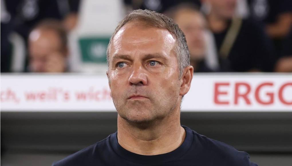 Hansi Hans-Dieter Flick - El Barcelona ya trató de convencerle allá por 2021 a través de una videoconferencia, pero el entrenador alemán rechazó la oferta. Ahora vuelve a sonar y se suma a lista de posibles sucesores de Xavi en el banquillo, con muchas posibilidades puesto que Flick está sin equipo actualmente.