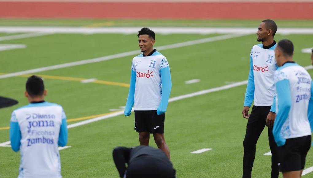 Alexy Vega no está entre los 23 convocados de Honduras ante Costa Rica, pero tendría minutos ante El Salvador en Houston, Estados Unidos.